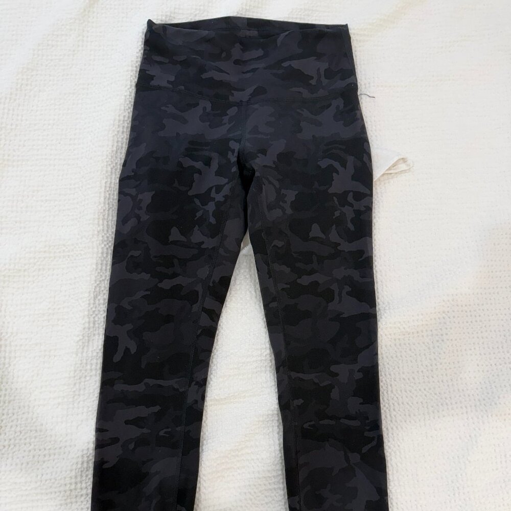Lululemon Wunder Under High-Rise Tight Incognito Camo Multi Grey | Size 8 | Luxt